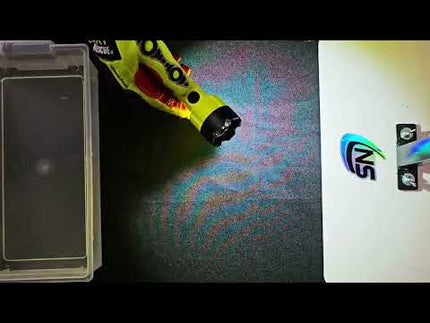 IS DUAL_LIGHT FLASHLIGHT W/DUAL MAGNETS