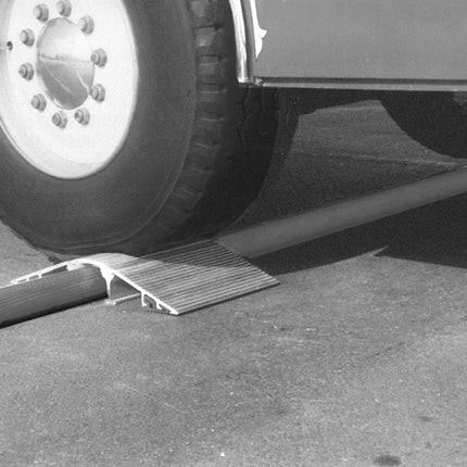 3″ Aluminum Hose Bridge